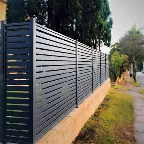 Outdoor Privacy Screen DIY Solutions: Building and Installation Tips